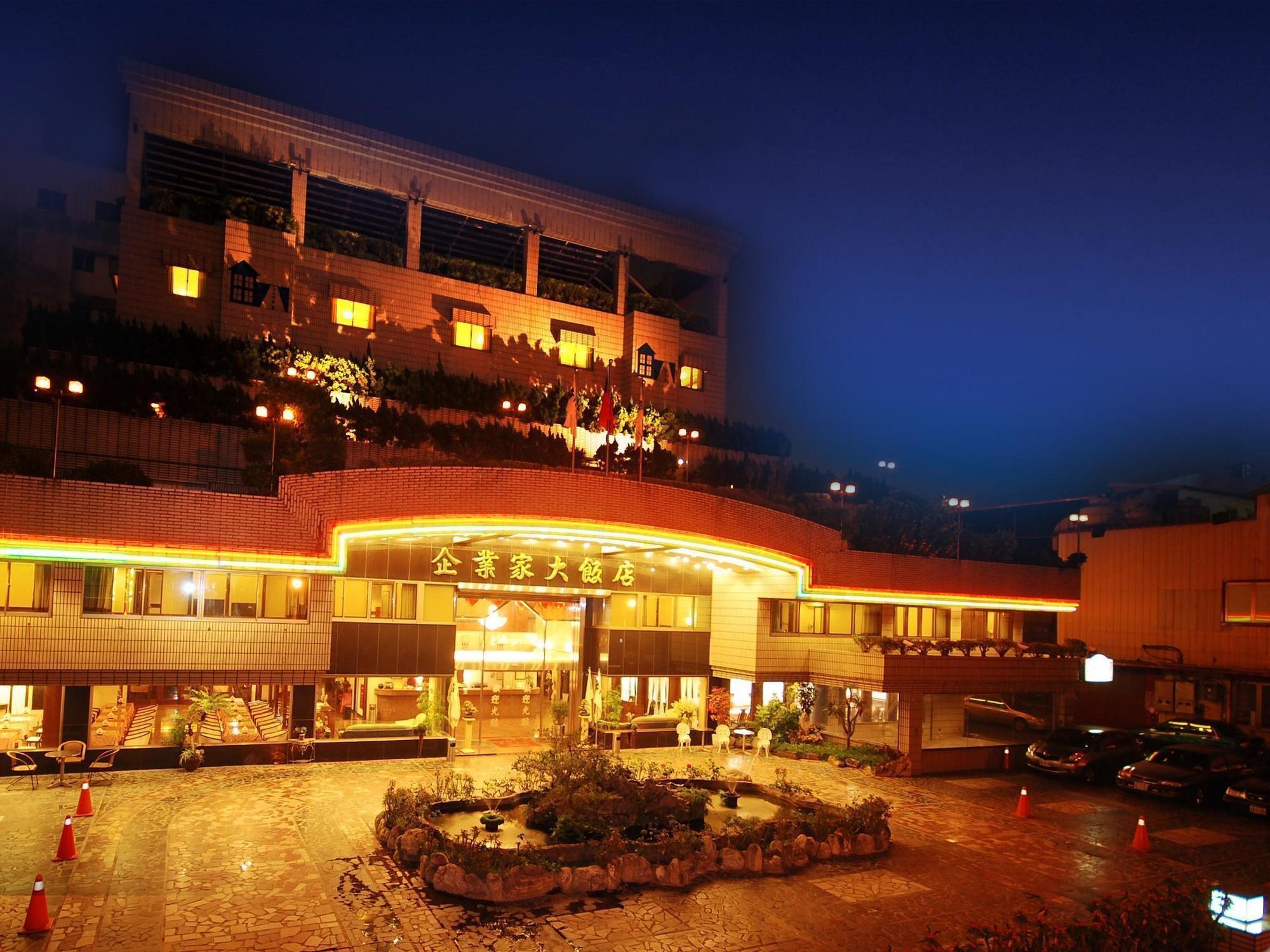 The Enterpriser Hotel Taichung Exterior foto