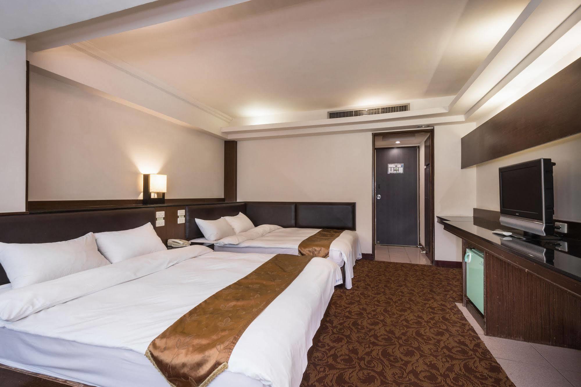 The Enterpriser Hotel Taichung Exterior foto