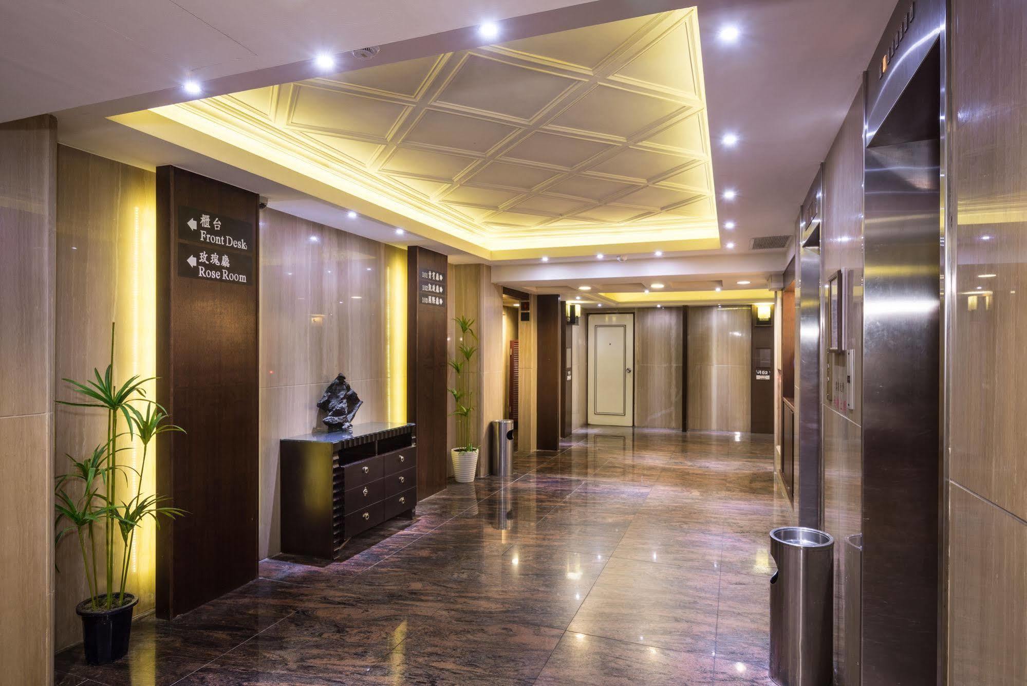 The Enterpriser Hotel Taichung Exterior foto