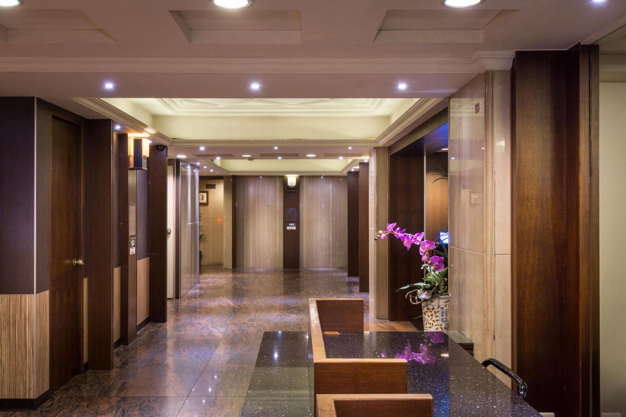 The Enterpriser Hotel Taichung Exterior foto